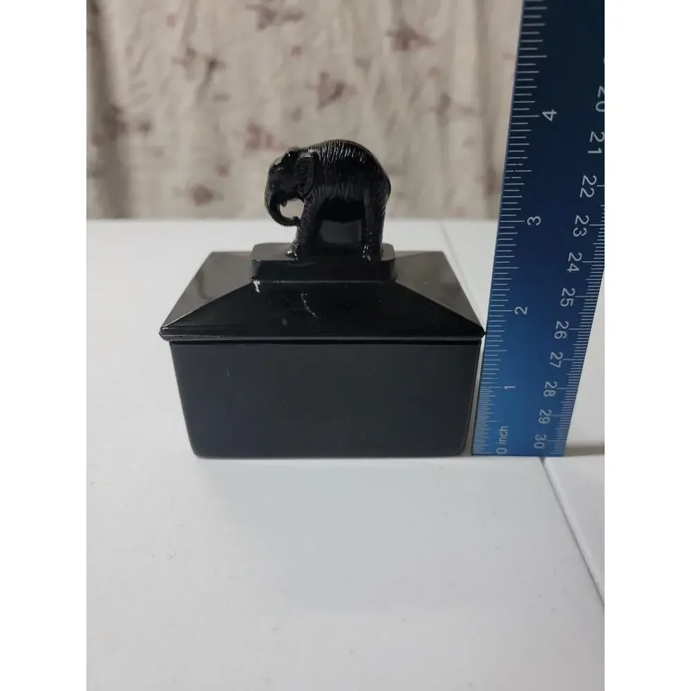 🐘 L.E. Smith No.2 Elephant Black Amethyst Glass Cigarette Box w/ Lid VTG Deco